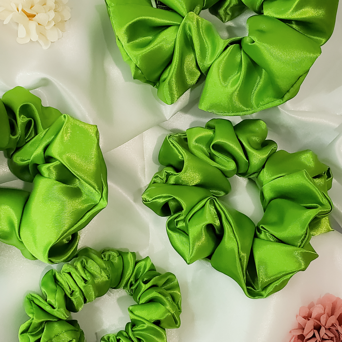 JANE G. SMITH SCRUNCHIE